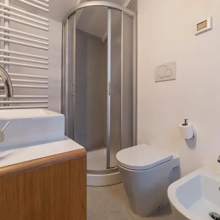 Guesthost - Charming Loft Navona